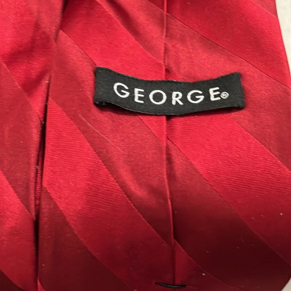 FINAL MARKDOWN George tone on tone diagonal stripe tie